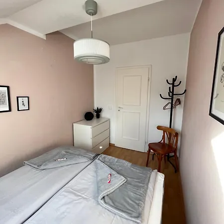Apartment K2-project - Gipfelstuermer - Ueber Den Daechern Von Schlosschemnitz Chemnitz