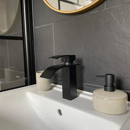 Apartment K2-project - Gipfelstuermer - Ueber Den Daechern Von Schlosschemnitz *