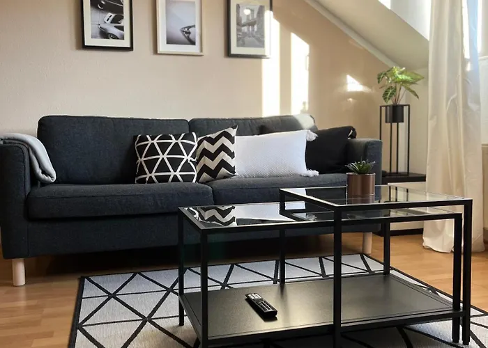 K2-project - Gipfelstuermer - Ueber Den Daechern Von Schlosschemnitz *